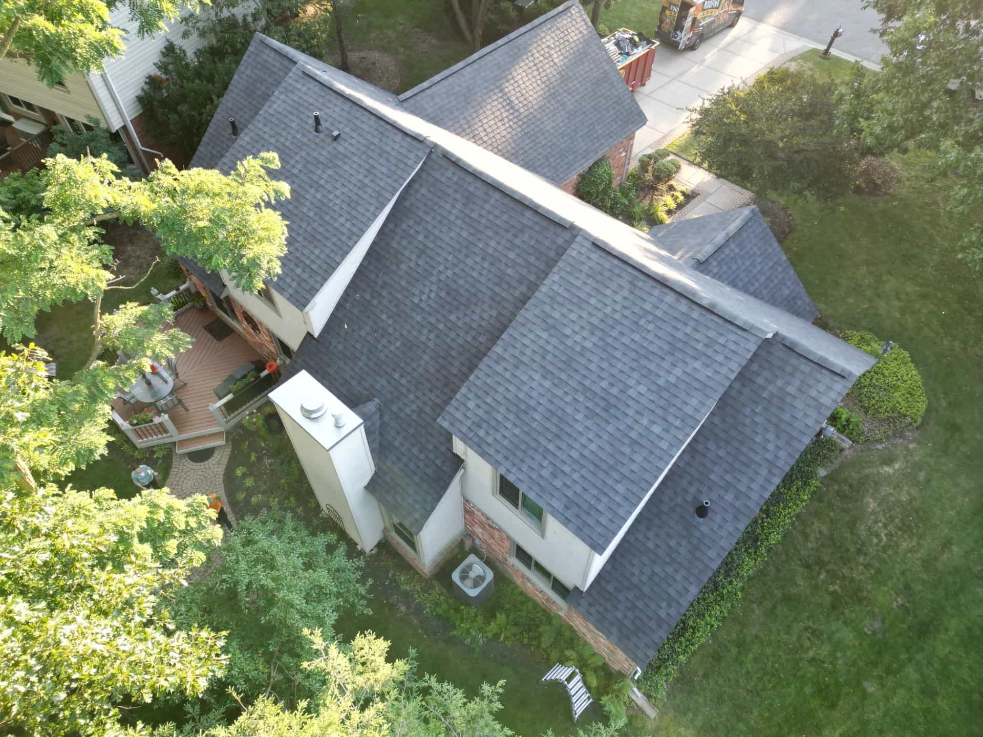 Roof Replacement at 3207 Park Forest Drive, West Bloomfield Township by Roofing Army Roof Replacement in West Bloomfield Township with Atlas Pinnacle Pristine Black Shadow shingles — completed by Roofing Army