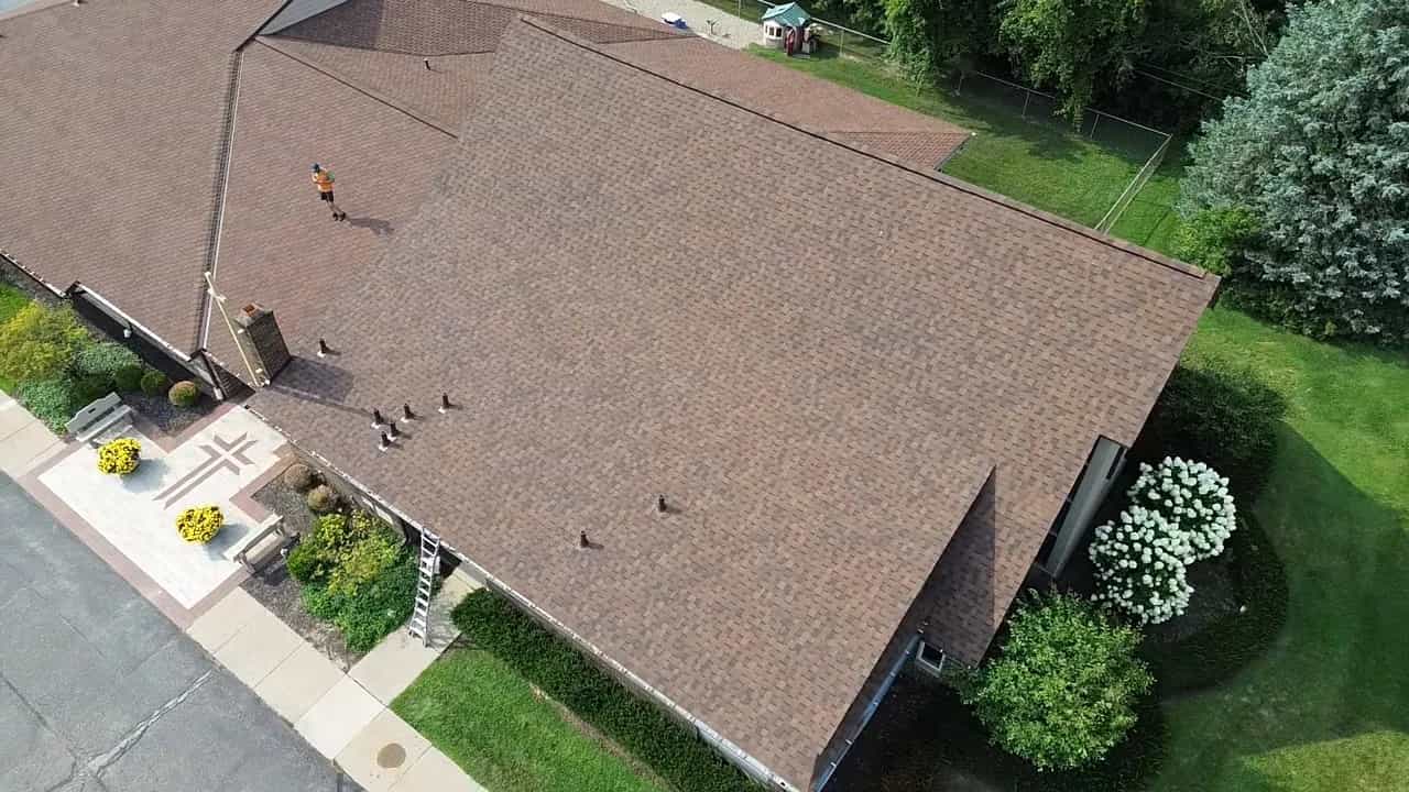 Atlas Chestnut shingles, 3000 South Lapeer Road, Orion Township, MI