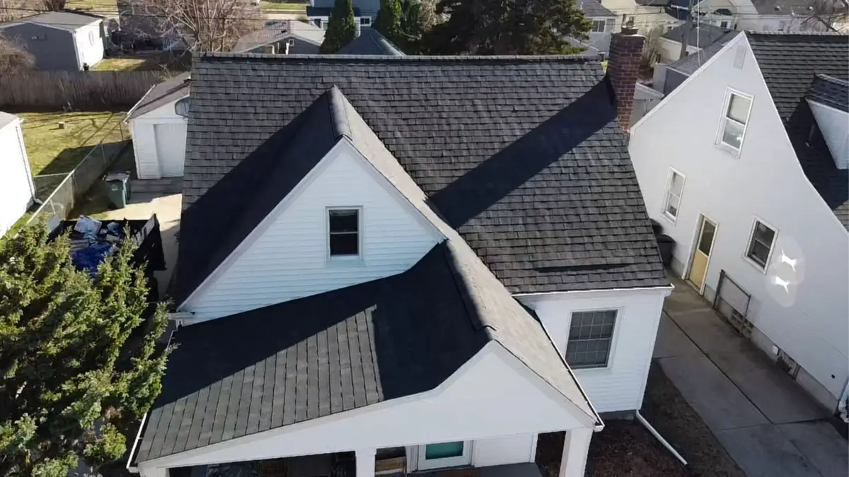 Amy Staubach roof project