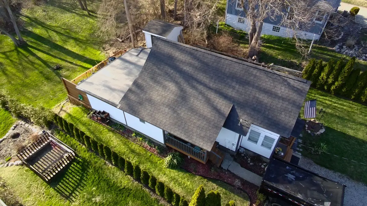 Patrick Mihelich roof project